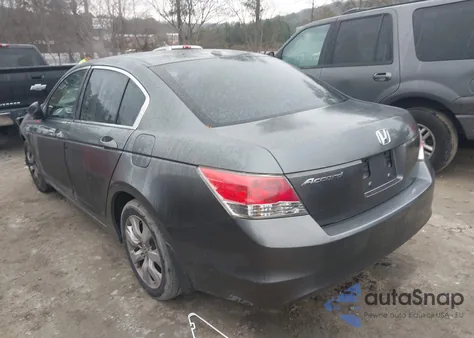 2010 Honda Accord 2.4 Ex-L z USA, uszkodzony, nr VIN 1HGCP2F86AA048293